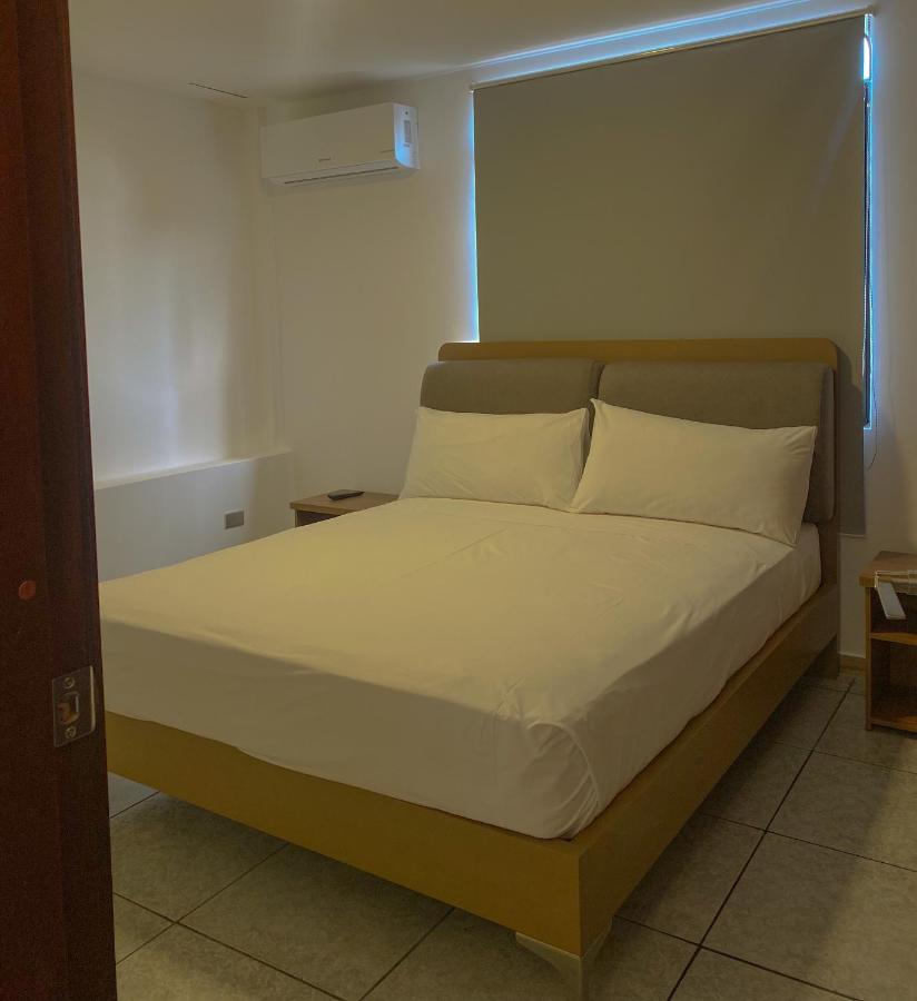 Pacific Suites Guayaquil Airport Екстер'єр фото
